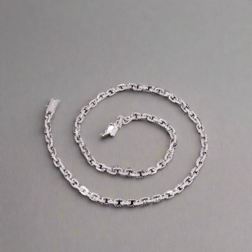 Moissanite Hermes Link Chain in White Gold - 4mm