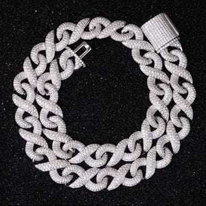 Moissanite Infinity Link Chain in White Gold - 12mm