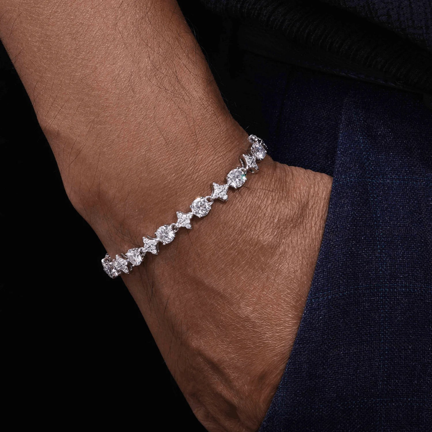 Moissanite Star and Tennis Bracelet in White Gold - 6mm