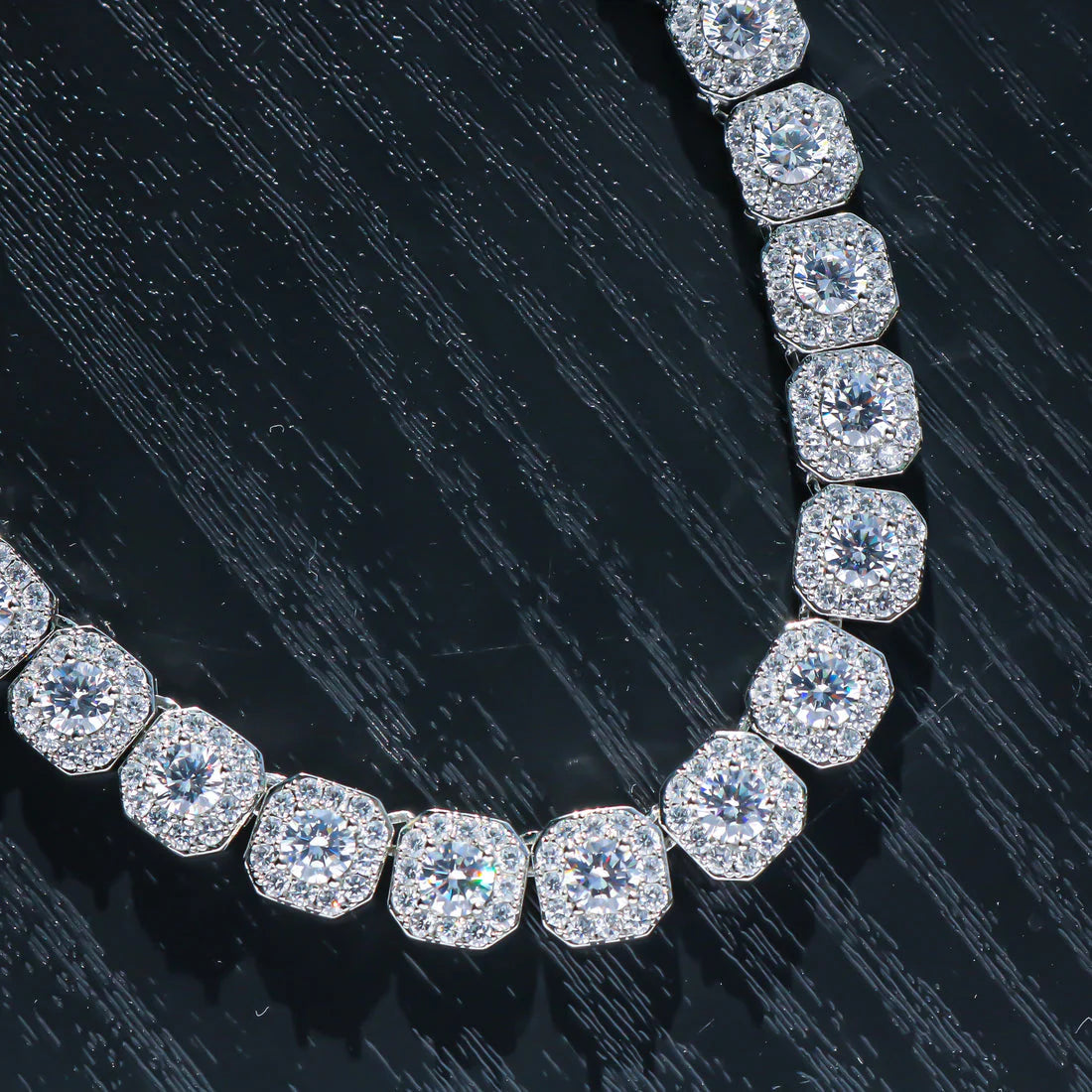 Moissanite Cluster Chain in White Gold - 10mm