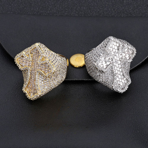 ICETRAY Baguette Cross Ring