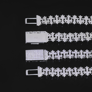 ICETRAY Deluxe Moissanite Cross Link Bracelet