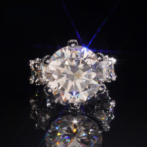 ICETRAY Deluxe Moissanite 20ct Pave Set Engagement Ring